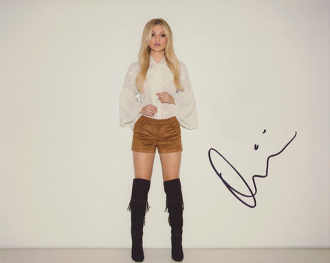 OLIVIA HOLT SIGNED 8X10 PHOTO 3