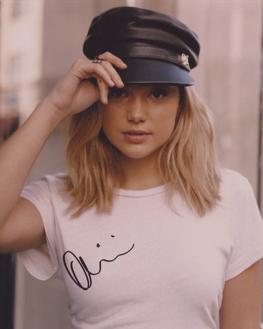 OLIVIA HOLT SIGNED 8X10 PHOTO 7