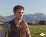 ROBERT PATTINSON SIGNED WATER FOR ELEPHANTS 8X10 PHOTO JSA