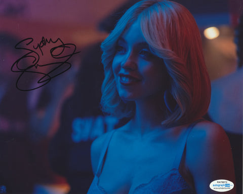 SYDNEY SWEENEY SIGNED EUPHORIA 8X10 PHOTO ACOA