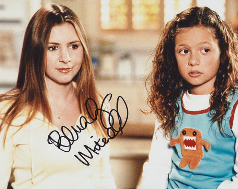 BEVERLEY MITCHELL SIGNED 7TH HEAVEN 8X10 PHOTO 3