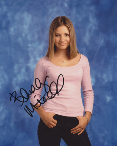 BEVERLEY MITCHELL SIGNED 7TH HEAVEN 8X10 PHOTO 4