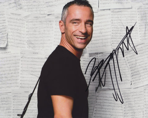 EROS RAMAZZOTTI SIGNED 8X10 PHOTO 4