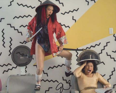 ELLEN WONG SIGNED GLOW 8X10 PHOTO 3