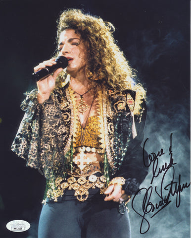 GLORIA ESTEFAN SIGNED 8X10 PHOTO JSA