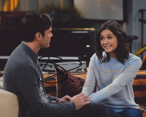 BLAKE LEE SIGNED FAM 8X10 PHOTO