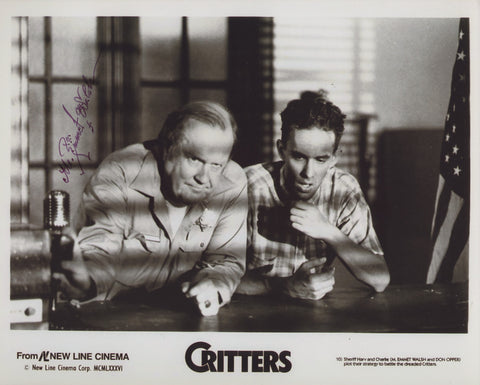 M. EMMET WALSH SIGNED CRITTERS 8X10 PHOTO