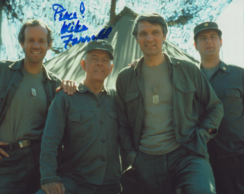 MIKE FARRELL SIGNED M*A*S*H 8X10 PHOTO 3