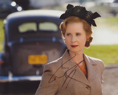 CYNTHIA NIXON SIGNED RATCHED 8X10 PHOTO