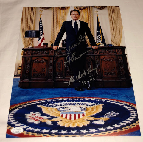 MARTIN SHEEN SIGNED THE WEST WING 11X14 PHOTO JSA