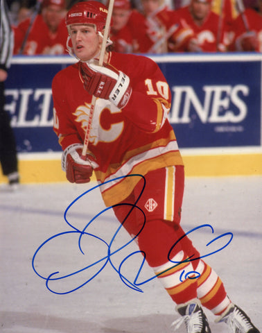 GARY ROBERTS SIGNED CALGARY FLAMES 8X10 PHOTO 3