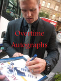 JAY MCCLEMENT SIGNED TORONTO MAPLE LEAFS 8X10 PHOTO