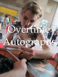 SOPHIE NELISSE SIGNED THE BOOK THIEF 8X10 PHOTO 2